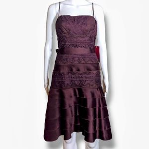 JS Collections Petite | Mini Belted Plum Lace Cocktail Dress Women's Size 10